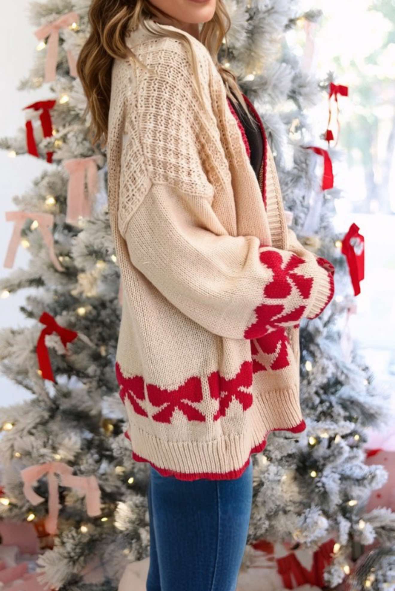 Mistletoe Moments Cardigan