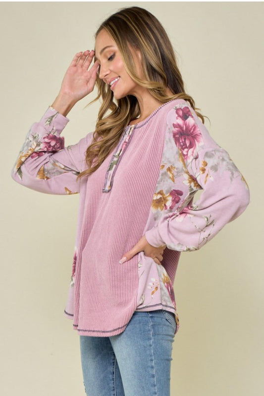 Cassie Top
